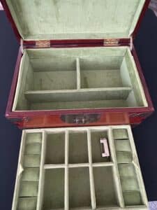 Vintage-Chinese-Rosewood-Jewelry-Box-with-Ornate-Brasswork-fourth-image