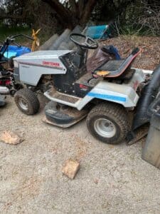 Craftsman-II-Gold-.-HP-Riding-Mower