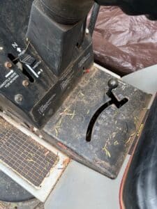 Craftsman-II-Gold-.-HP-Riding-Mower-fourth-image