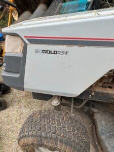Craftsman-II-Gold-.-HP-Riding-Mower-second-image