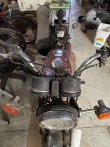 Kawasaki-KZ-Motorcycle-sixth-image
