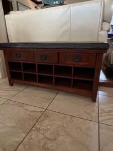 Mission-Style-Oak-Hall-Bench-with-Storage-and-Drawers