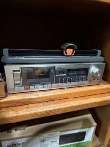 TEAC-V-Stereo-Cassette-Deck