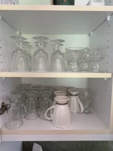 Assorted-Glassware-and-Ceramic-Mugs