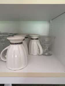 Assorted-Glassware-and-Ceramic-Mugs-third-image