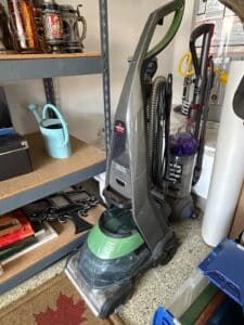 Bissell-Deep-Clean-Professional-Pet-Carpet-Cleaner-1