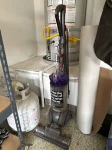 Dyson-DC-Animal-Plus-Upright-Vacuum-Cleaner