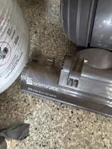Dyson-DC-Animal-Plus-Upright-Vacuum-Cleaner-third-image