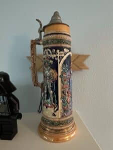 Gerz-Siegfrieds-Farewell-Beer-Stein-with-Pewter-Lid-second-image
