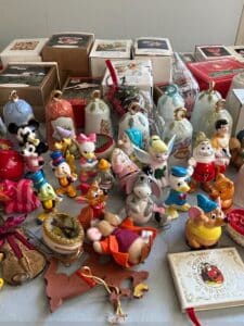 Grolier-Disney-Ornaments-Collection