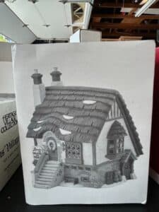 The-Heritage-Village-Collection-Dickens-Village-Series-Lomas-Ltd.-Molasses-Handpainted-Porcelain-second-image