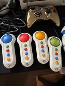 Xbox-Console-Bundle-with-Controllers-and-Games-third-image