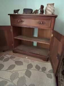 Antique-Victorian-Oak-Washstand-with-Carved-Foliate-Pulls-second-image