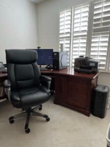 Big-and-Tall-Executive-Office-Chair-with-Footrest