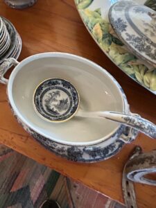Doulton-Burslem-Madras-Flow-Blue-Sauce-Tureen-with-Underplate-fifth-image