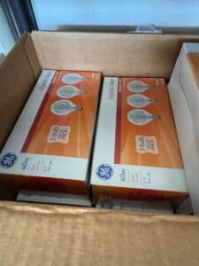 GE-Crystal-Clear-G-W-Incandescent-Globe-Light-Bulbs-Pack