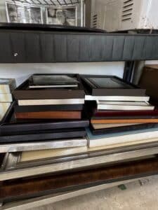 Lot-of-Six-Vintage-Wood-or-Metal-or-Mixed-Picture-Frames