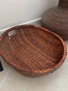 Oval-Dark-Brown-Woven-Rattan-Decorative-Tray-with-Cutout-Handles