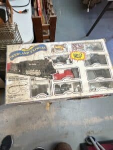 Overland-Express-Battery-Operated-Train-Set
