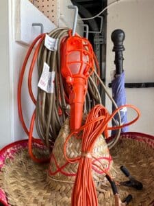 Portable-Work-Light-with-Extension-Cord-Set