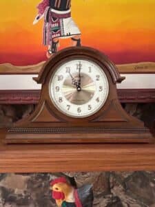 Rhythm-WSM-Remington-II-Traditional-Wooden-Chiming-Musical-Tambour-Mantel-Clock