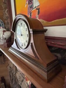 Rhythm-WSM-Remington-II-Traditional-Wooden-Chiming-Musical-Tambour-Mantel-Clock-third-image