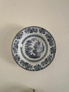 Royal-Doulton-Madras-Flow-Blue-Transferware-Plates-and-Platter-fourth-image