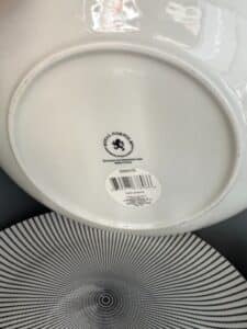 Royal-Norfolk-Black-and-White-Optical-Swirl-Dinner-Plate