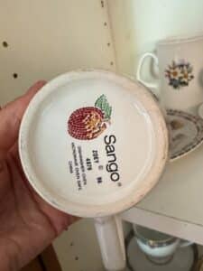Sango-Zoey-Cup-and-Saucer-Set-second-image