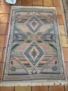 Southwestern-Style-Geometric-Diamond-Area-Rug