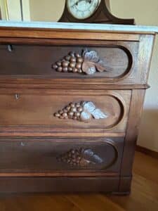 Victorian-Walnut-Marble-Top-Chest-of-Drawers-with-Grape-Carvings-third-image