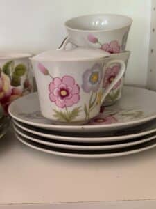 Vintage-Floral-Porcelain-Tea-Set-Seymour-Mann