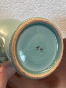 Vintage-Korean-Celadon-Maebyeong-Crane-Vase-with-Makers-Mark-second-image