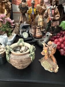 Vintage-Majolica-Style-Frog-Motif-Ceramic-Bowl