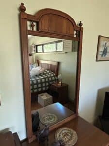 Vintage-Oak-Bedroom-Dresser-with-Mirror-and-Hutch-Top-by-Thomasville-fifth-image
