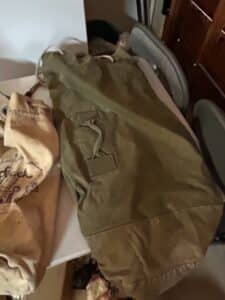 Vintage-US-Military-Canvas-Duffle-Bags-Sea-Bags-fourth-image