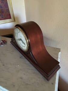 Vintage-Waltham-Day-Chime-Wood-Mantle-Clock-third-image