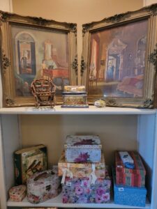 Blue Moon Estate Sale at Lakes of Rosehill - Instructor's Rustic and Classy Life!