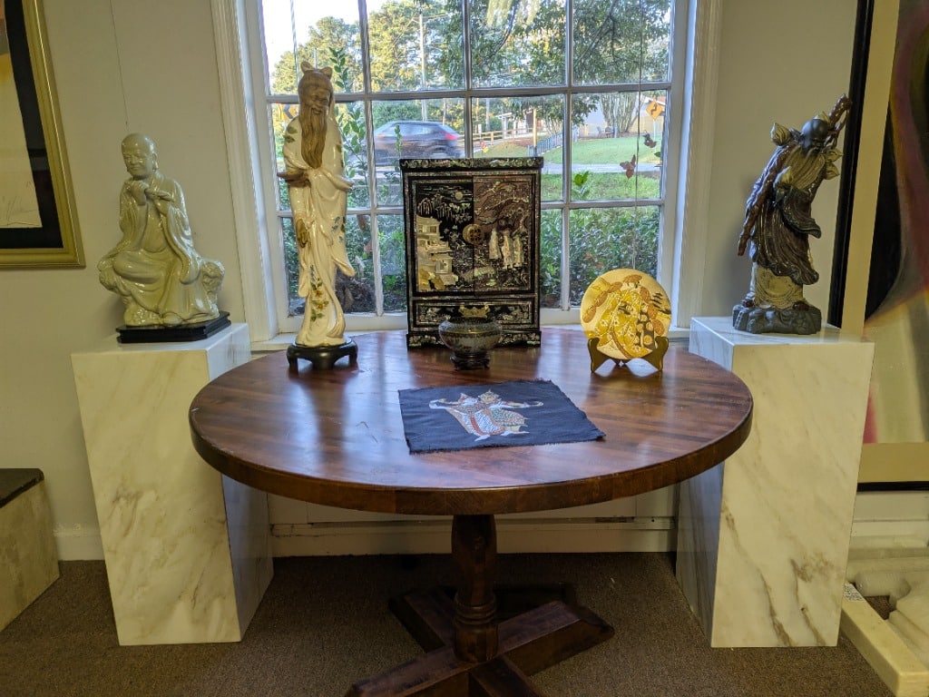 Business Liquidation in Downtown Roswell – Building, Framing, Art, and so much more!