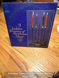 A-Golden-Treasury-of-Christmas-Music-Vinyl-Record-1