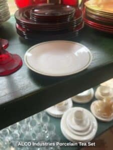 ALCO-Industries-Porcelain-Tea-Set-third-image