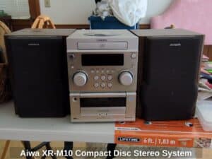Aiwa-XR-M-Compact-Disc-Stereo-System