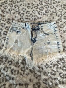 Altard-State-Distressed-Denim-Shorts-Size