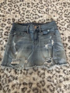 American-Eagle-Outfitters-Distressed-Denim-Mini-Skirt