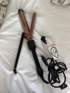 Amika-Rose-Gold-Titanium-or-Inch-Curling-Wand-third-image