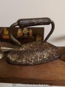 Antique-Cast-Iron-Sad-Iron