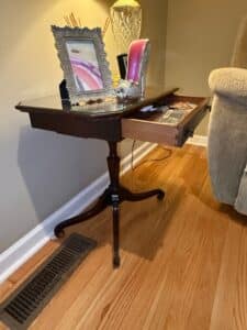 Antique-Mahogany-Duncan-Phyfe-Style-Flip-Top-Game-Table-second-image