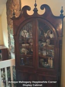 Antique-Mahogany-Hepplewhite-Corner-Display-Cabinet