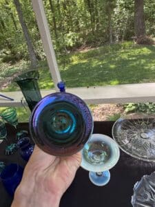 Art-Glass-Pedestal-Vase-Fenton-Favrene-third-image