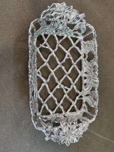 Arthur-Court-Aluminum-Floral-Lattice-Tray